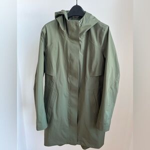 Lululemon Rain Rebel Jacket
